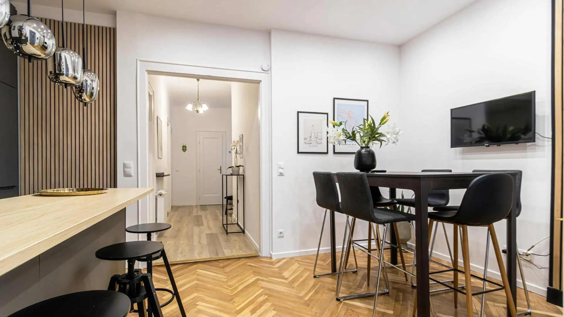 בודפשט 80 Sqm, 3 Bedrooms, 2 Bathrooms, New 0*,  הונגריה