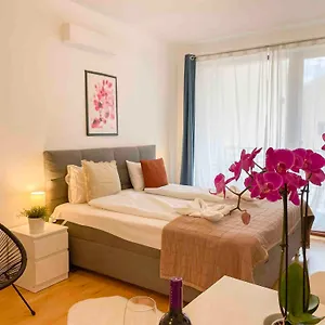 Opera Apartamento