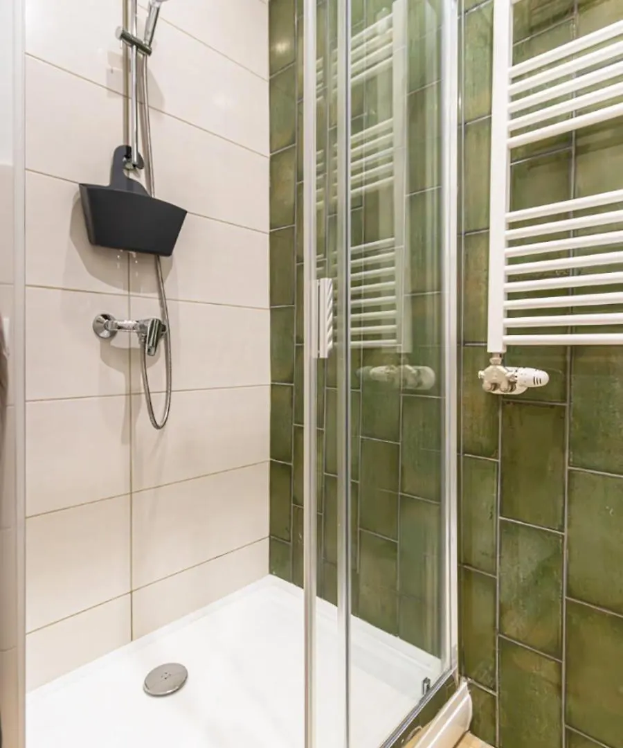 Apartment 80 Sqm, 3 Bedrooms, 2 Bathrooms, New Budapest